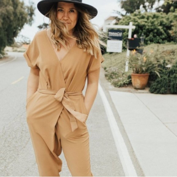 Carly Jean Los Angeles Pants - Carly Jean Los Angeles Collins Jumpsuit NWT Med